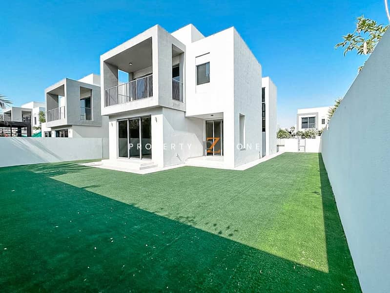 Modern Elegance | Spacious 3BR | Prime Location Modern Elegance | Spacious 3BR | Prime Location