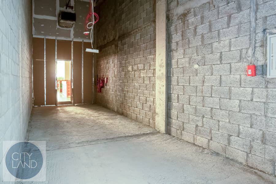12 DSC02060-HDR. jpg
