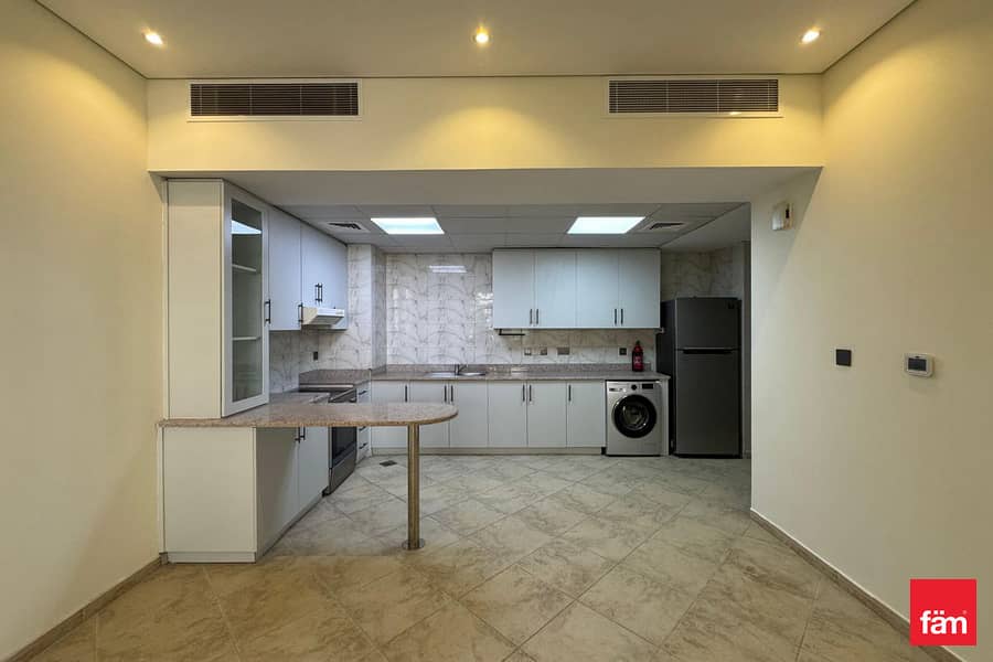 位于汽车城,伊斯顿苑 1 卧室的公寓 95000 AED - 11917574 位于汽车城,伊斯顿苑 1 卧室的公寓 95000 AED - 11917574