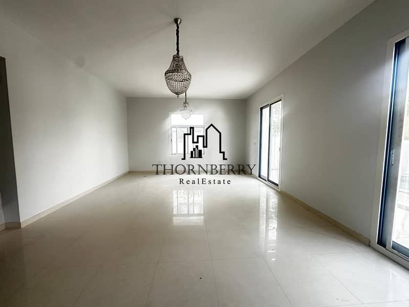 3 bed3b8dc-ee23-4fb9-9612-0eaaec19f5dd. jpg