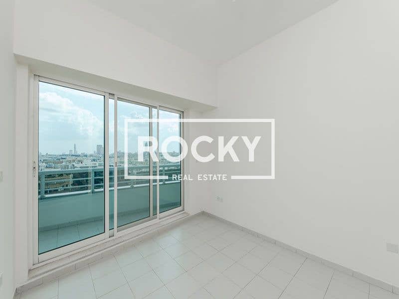 7 BurDubai_AlFalasiResidence_402-3BR-8. jpg