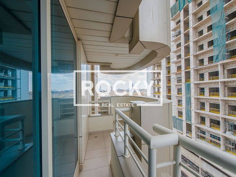 19 BurDubai_AlFalasiResidence_402-3BR-20. jpg