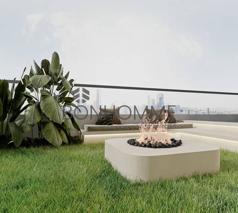 60 Jacuzzi rev 00 view 6_. jpg