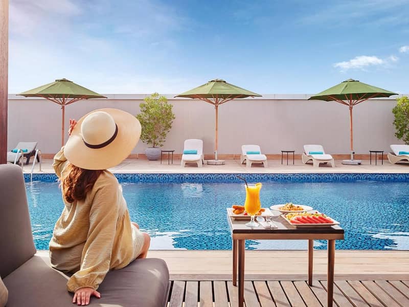 4 Swimming pool-1. jpg