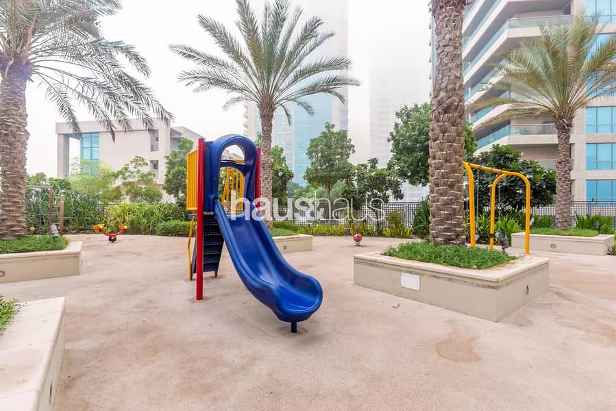 28 The Lofts - play area. jpg