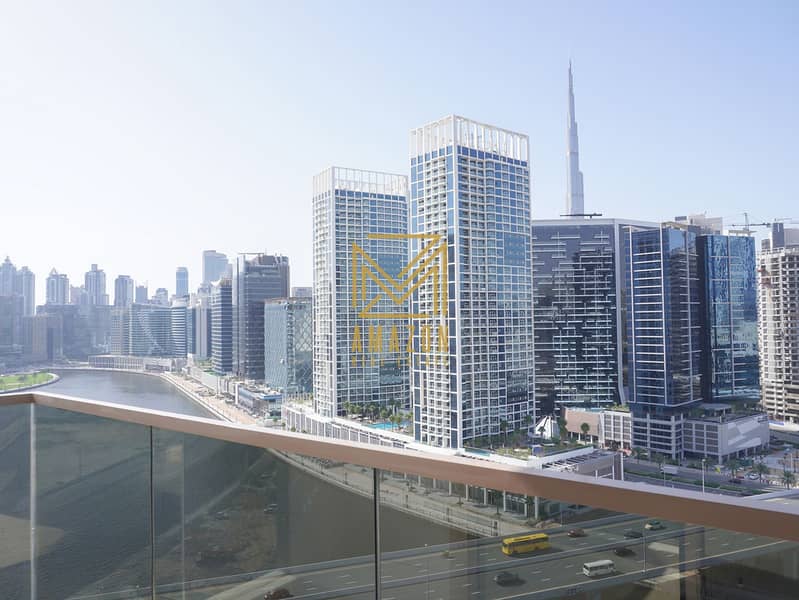 17 005 Balcony. JPG