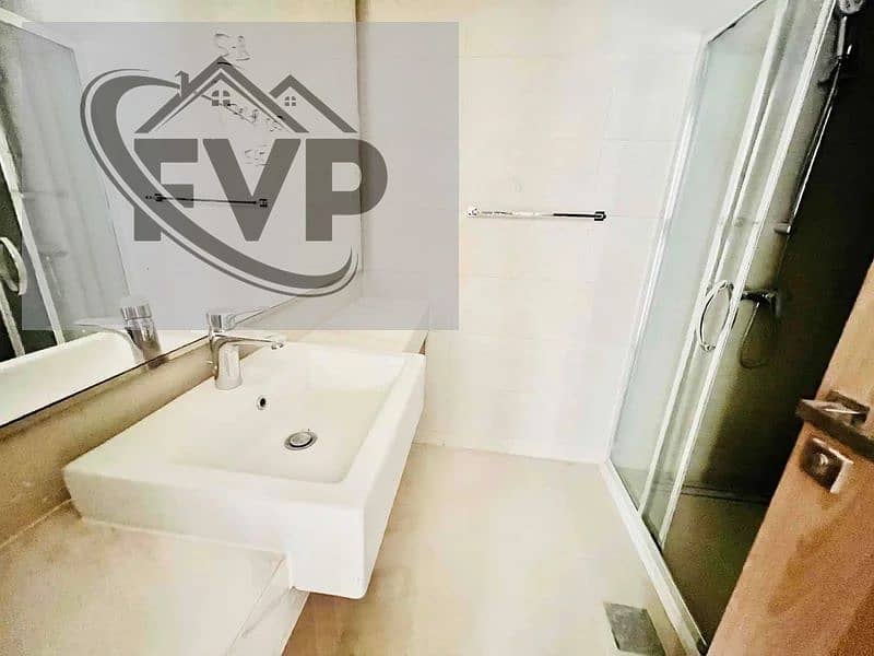 3 Washroom. jpg