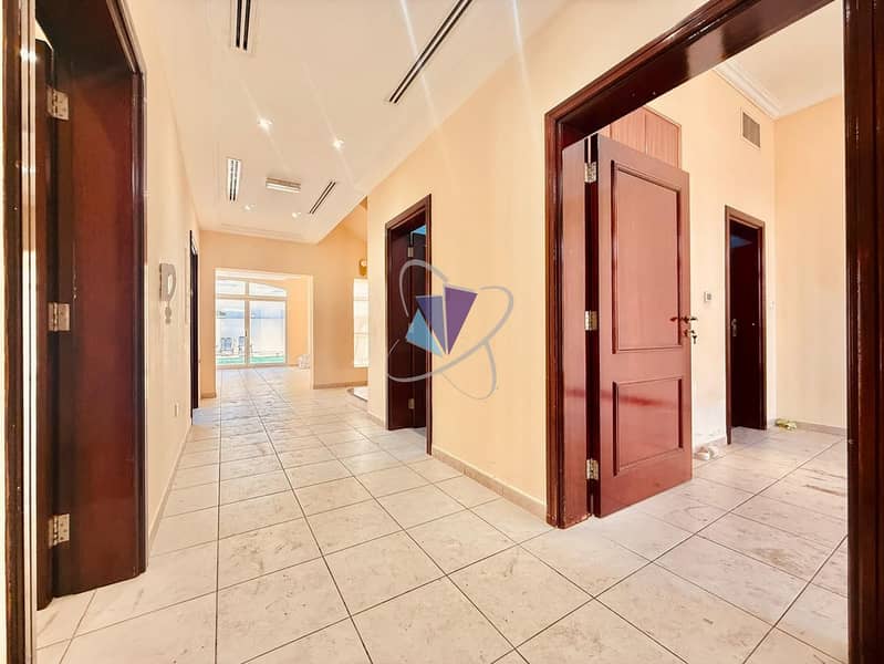 33 d716d135-de89-462e-a6bd-236398f7d0ae. jpg