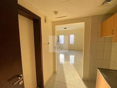 Studio for Rent in International City, Dubai - 1d4e3336-4a2a-468d-9c2b-0896236e10e4. jpeg