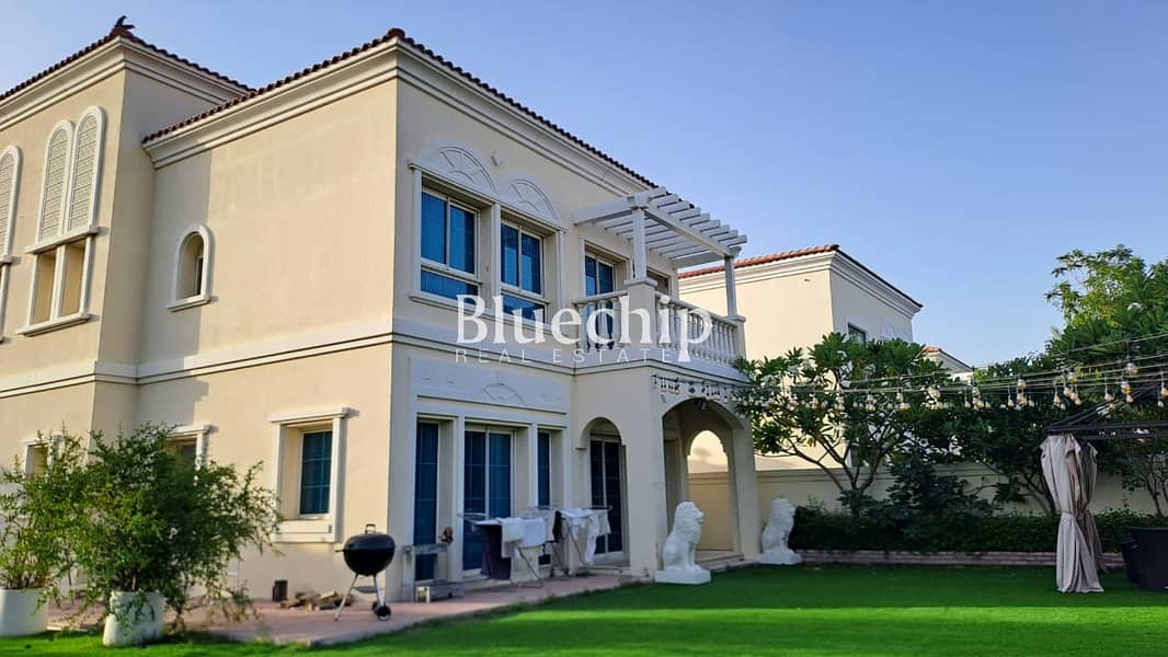 位于朱美拉三角小镇(JVT),JVT第8区,8I区 2 卧室的别墅 260000 AED - 11921292 位于朱美拉三角小镇(JVT),JVT第8区,8I区 2 卧室的别墅 260000 AED - 11921292