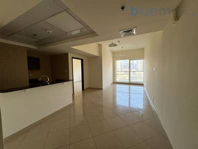 شقة 1 غرفة نوم للبيع في أبراج بحيرات الجميرا، دبي - 2e4d61e5-4d77-42a7-a8d5-af51ed4cae72. jpg