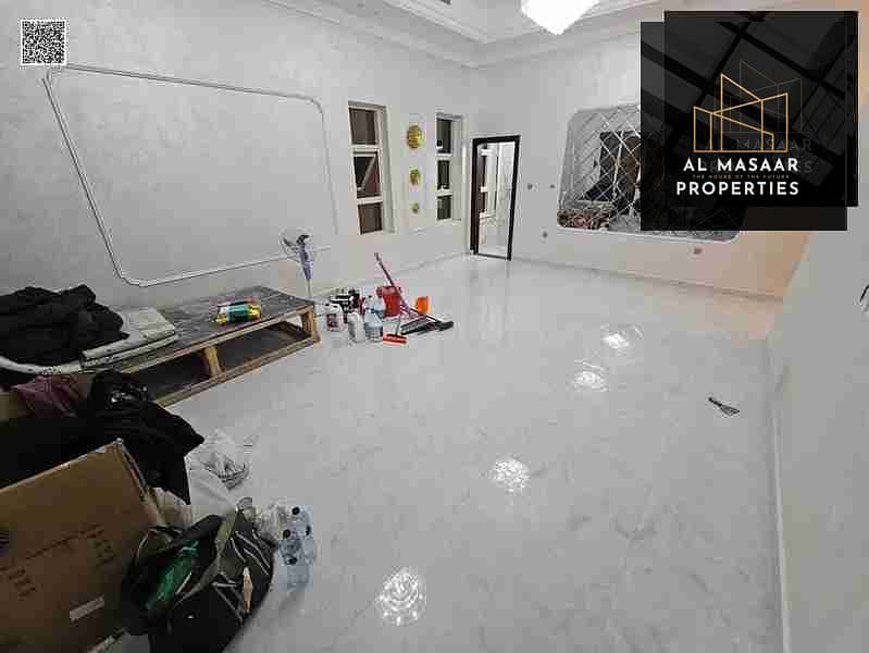 7 1000048836. webp