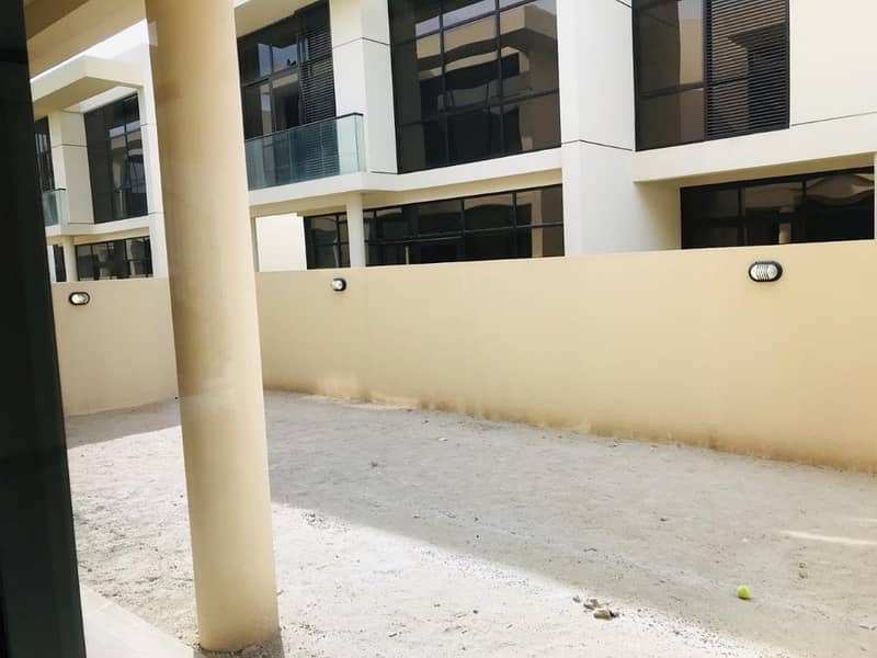 MULTIPLE OPTION 3 BED MAID IN DAMAC HILLS