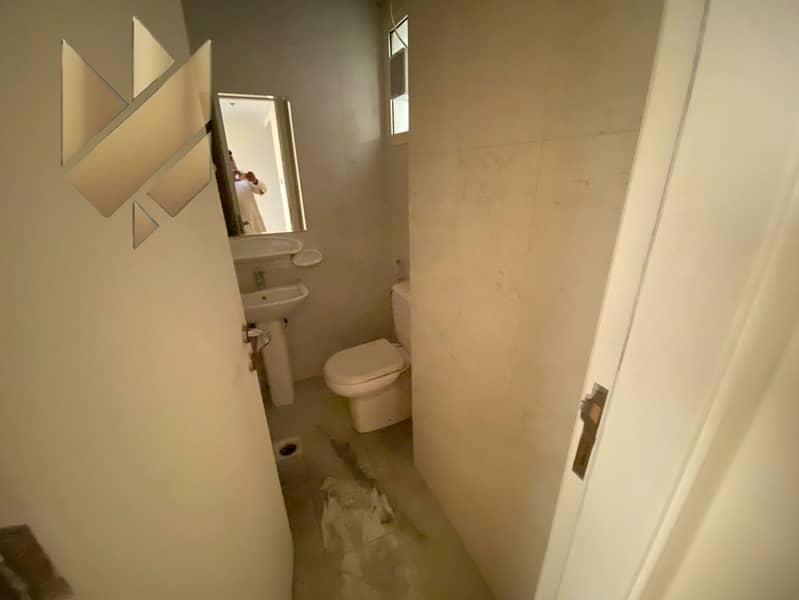 12 IMG-20250222-WA0032. jpg
