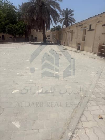 Warehouse for Rent in Industrial Area, Sharjah - 70c9c719-328b-4e79-a09f-4fcce02c4c2f. jpeg