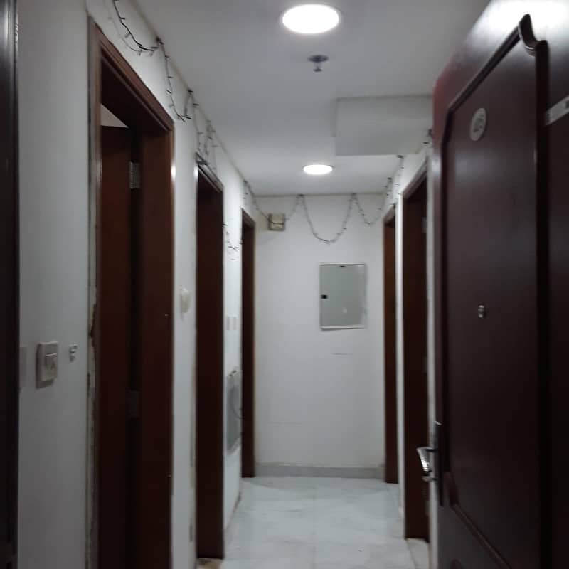 4 ebd3d0dc-21cc-48af-92be-06f430d88ae8. jpg