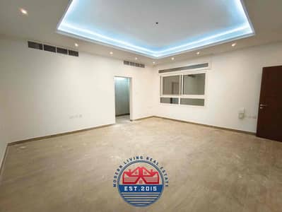 6 Bedroom Villa for Rent in Al Shamkha, Abu Dhabi - 9636114b-27a3-419b-bdcd-85a2898e7d6e. jpg