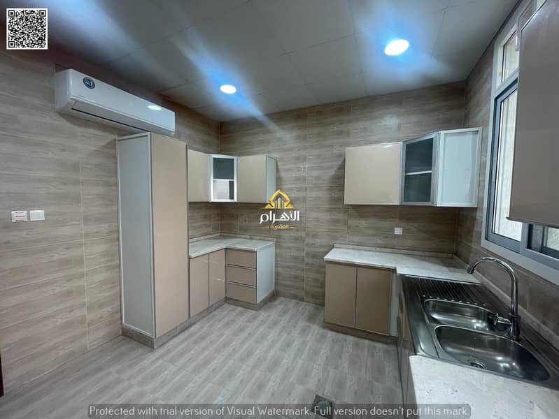 4 6ddbe498-ec8f-450b-b296-1336ee1663e6. jpg