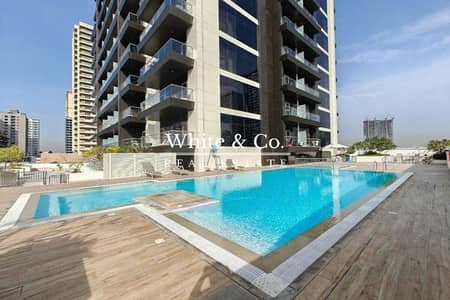 1 Bedroom Apartment for Rent in Jumeirah Village Circle (JVC), Dubai - Spacious Layout | Unique Decor | Furnished