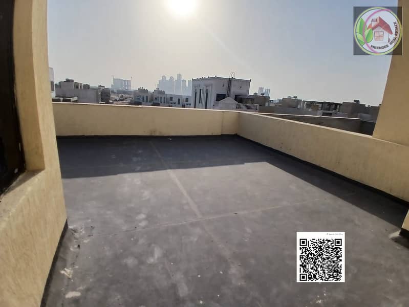 17 f79678cd-a3c1-42a4-a343-4130aaa570d9. jpg