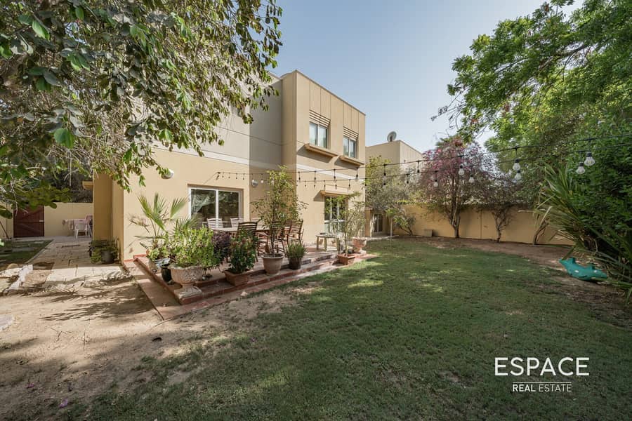 Exclusive | 4 Bedrooms | Prime Location