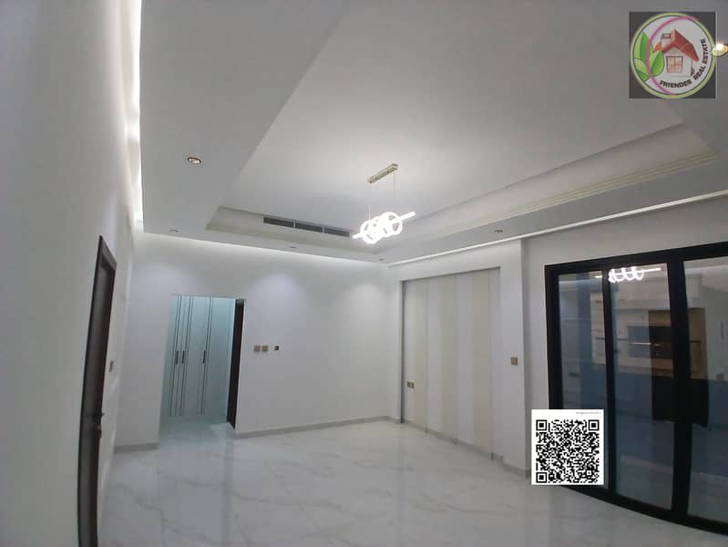 8 5bdc32df-318b-42cc-a581-8ddb7730891a. jpg
