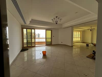 阿尔马贾兹， 夏尔迦 3 卧室公寓待租 - IMG-20250614-WA0112. jpg