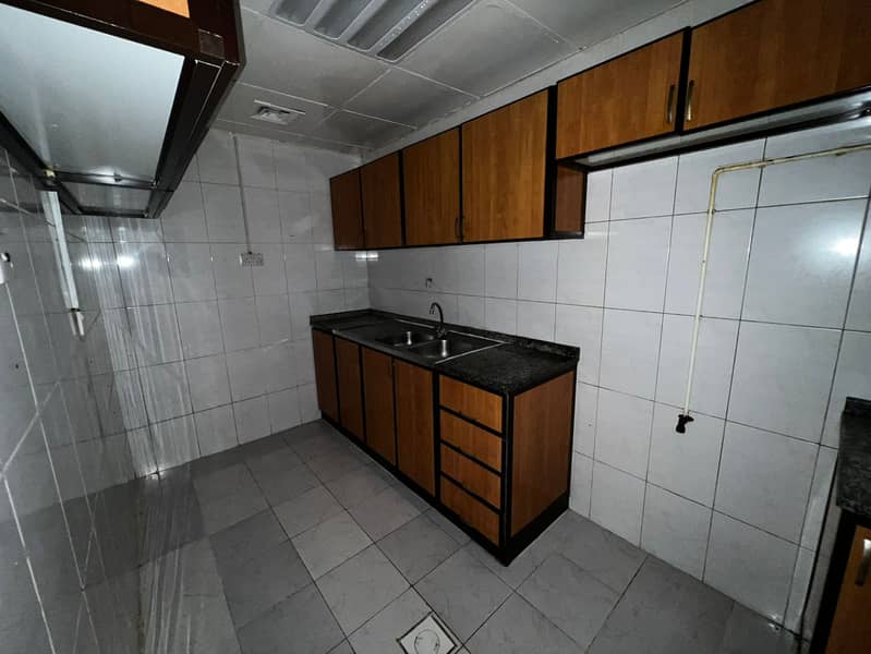 14 bf8d0da2-b0a9-4f8a-b187-75911d75176c. jpg