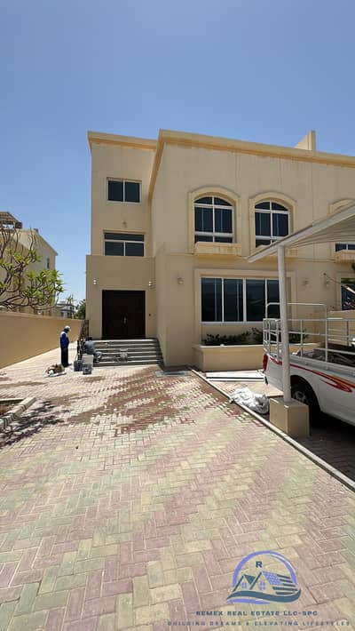 4 Bedroom Villa for Rent in Khalifa City, Abu Dhabi - BDB05C39-A2F2-4110-8BFA-B49C95904713. jpeg