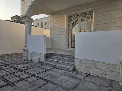 فلیٹ 1 غرفة نوم للايجار في مدينة الرياض، أبوظبي - ٢٠٢٤١٠١٤_١٧١٦٤٥. jpg