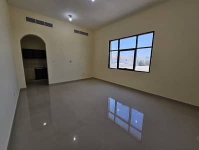 Studio for Rent in Khalifa City, Abu Dhabi - ٢٠٢٤٠٦٢٦_١٣٤١٤٣. jpg