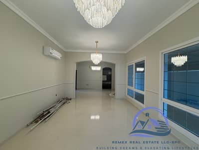5 Bedroom Villa for Rent in Khalifa City, Abu Dhabi - IMG_4748. jpeg
