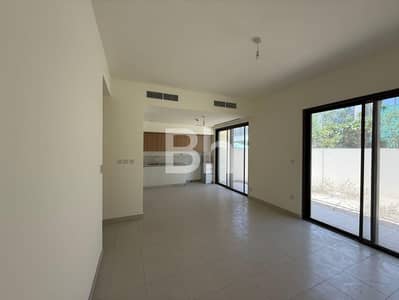 4 Bedroom Townhouse for Rent in Dubai South, Dubai - Family Community | Modern | Available August