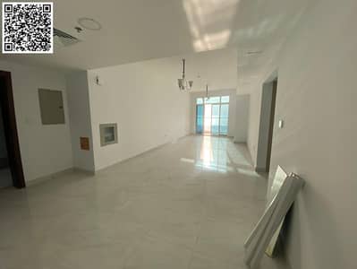 شقة 3 غرف نوم للايجار في كورنيش عجمان، عجمان - IMG-20250527-WA0018. jpg