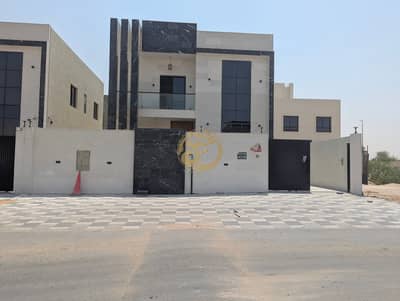 فیلا 4 غرف نوم للبيع في الحليو، عجمان - PXL_20250615_065853256. jpg