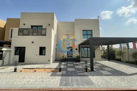 5 Bedroom Townhouse for Sale in Al Rahmaniya, Sharjah - 5BR+ Maid's RM + Elevator -Brand New Villa - READY