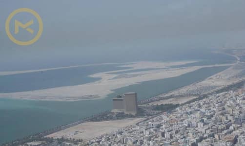 Plot for Sale in Dubai Islands, Dubai - Palm_Deira_on_1_May_2007. jpg