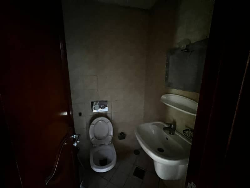 11 d2eddf36-c144-44fb-b973-7408b378d054. jpeg