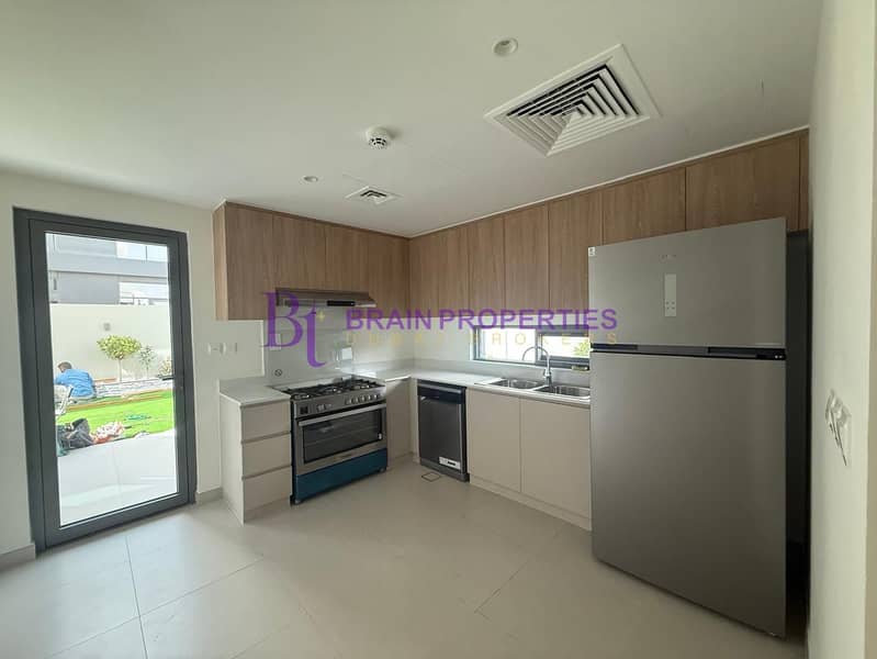 12 Villas-for-sale-dubai-south-the-pulse-beachfront (22). jpg