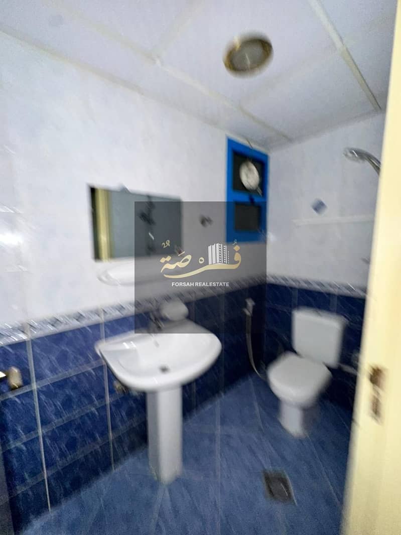 2 7c00ecd8-6927-466d-b8bc-aaf045b6c3e0. jpg