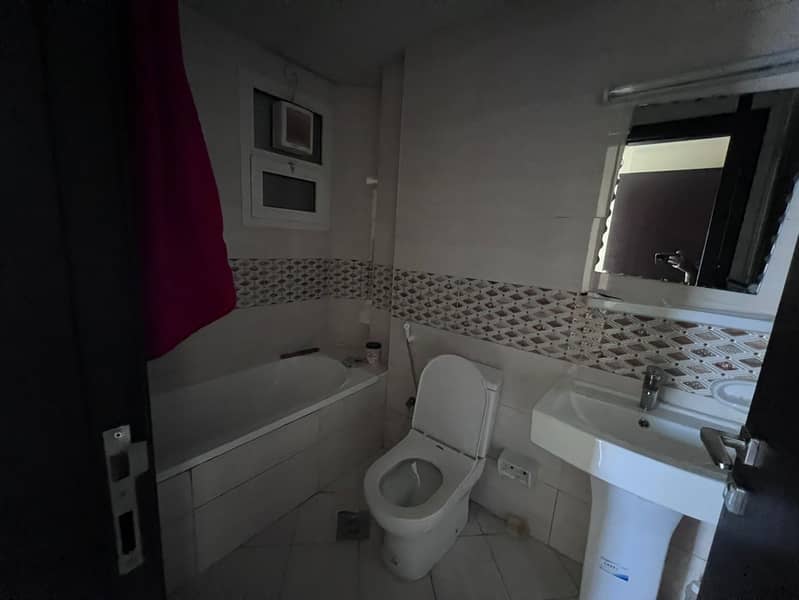 7 034d105e-22e0-4cdf-b972-067ceb13a419. jpg