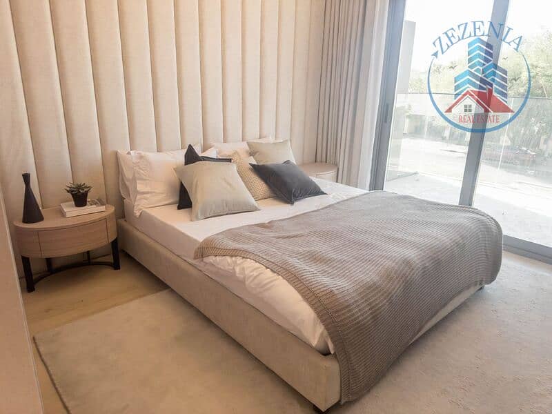 10 bedroom area. jpg