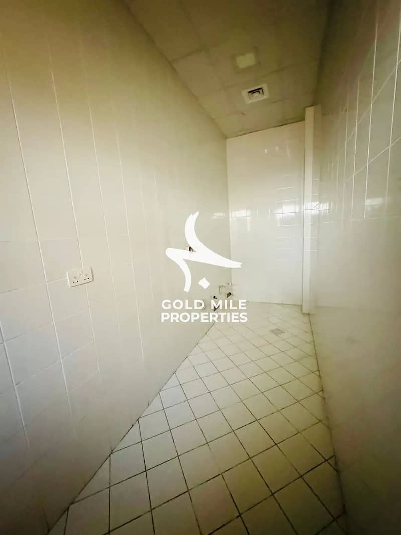 6 779465686-1066x800. png