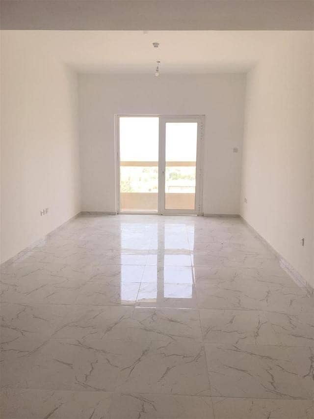 Brand new Building! Parking, gym, pool Free! Specious 2 bhk balcony wardrobe ! Close to Safiya park