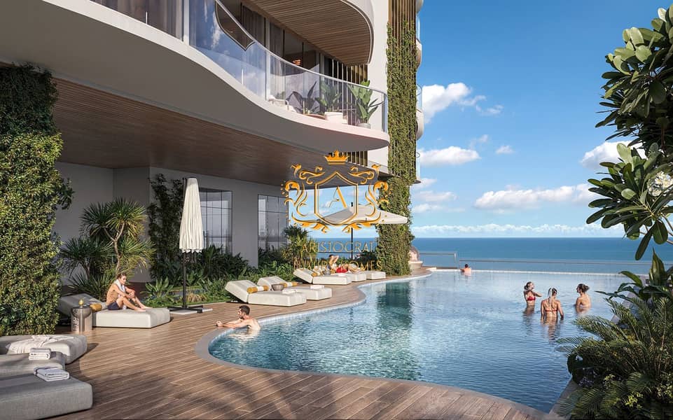 17 Render_ThePierResidence_Pool Lifestyle_Rev02-3. jpg