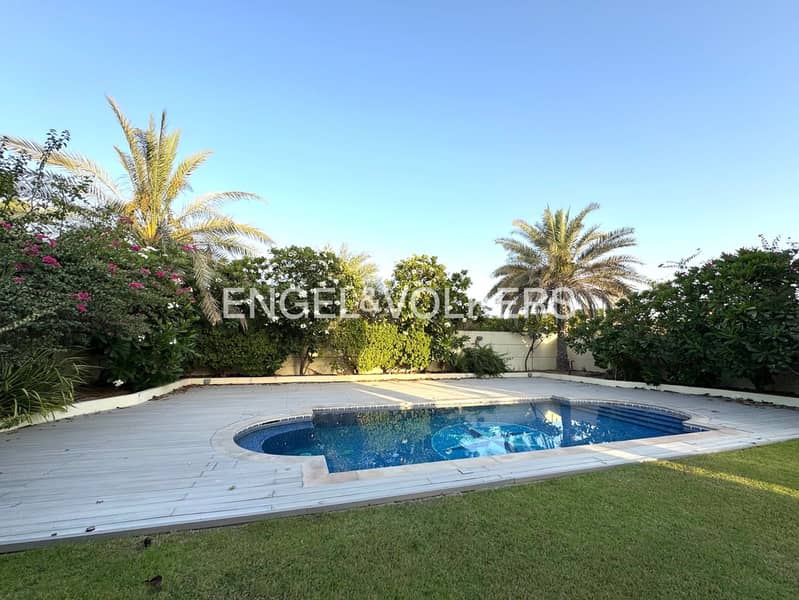 Вилла в Джумейра Парк, 3 cпальни, 450000 AED - 11927970 Вилла в Джумейра Парк, 3 cпальни, 450000 AED - 11927970