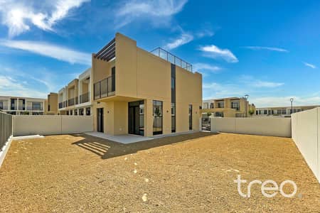4 Cпальни Таунхаус Продажа в Дубай Саут, Дубай - Таунхаус в Дубай Саут，Эмаар Саут，Экспо Гольф Виллы，Экспо Гольф Виллы 6, 4 cпальни, 3900000 AED - 11927995