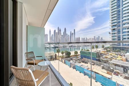 1 Bedroom Apartment for Rent in Dubai Harbour, Dubai - Premium Beachfront Living | Marina and Park View