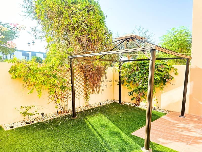 9 Garden. jpg