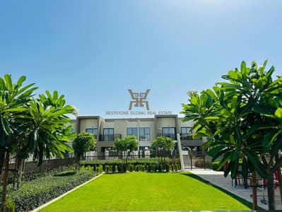 3 Bedroom Villa for Rent in Dubailand, Dubai - Main. jpg